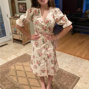 Kate Hudson Happy Nature Floral Wrap Dress
